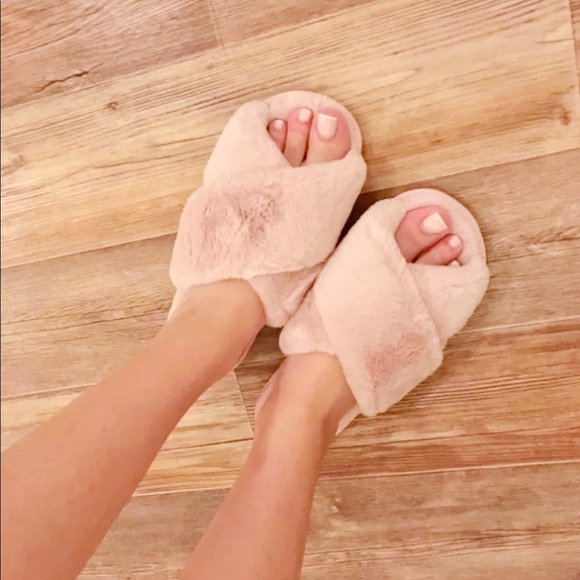 Lounge Slippers in Blush pink - Picture 3 of 3